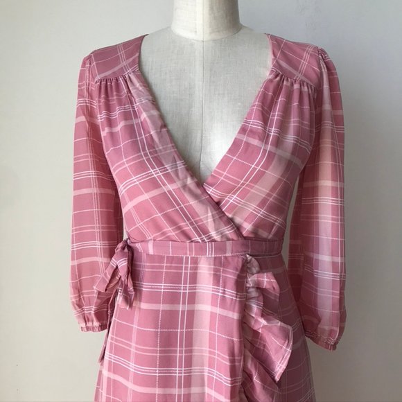 Francesca's Leticia Plaid Wrap Midi Dress - Picture 6 of 8
